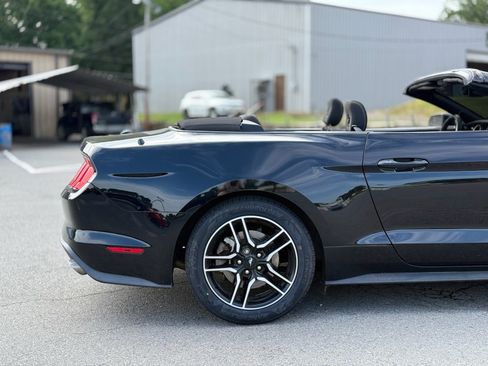 Used 2021 Ford Mustang Convertible w/ Equipment Group 101A RWD image 9