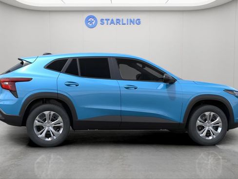 New 2026 Chevrolet Trax LS FWD image 4