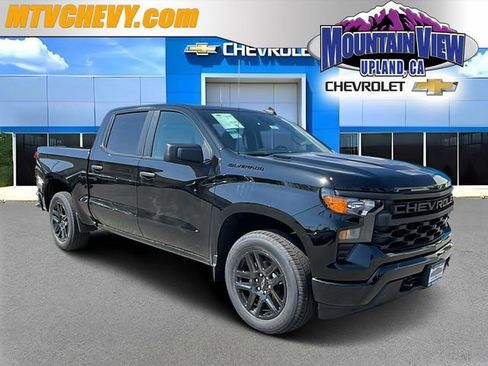 New 2026 Chevrolet Silverado 1500 Custom RWD image 1