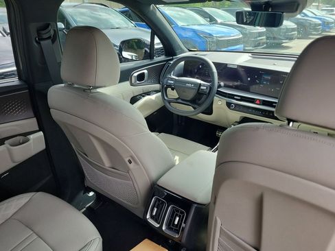 New 2026 Kia Sorento SX Prestige AWD/4WD image 13