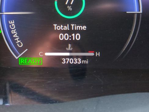 Used 2025 Toyota Camry XSE FWD image 22