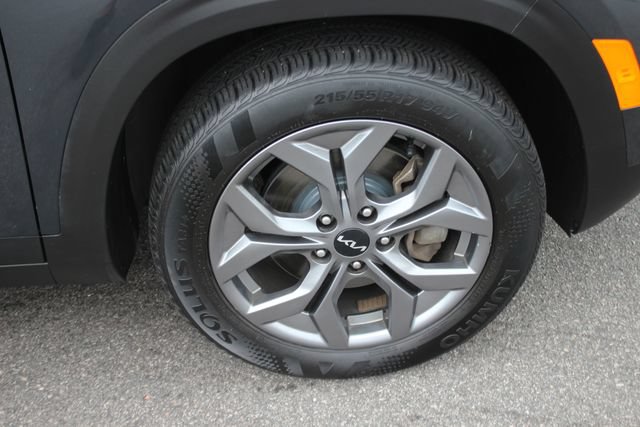 Used 2024 Kia Seltos S AWD/4WD image 35