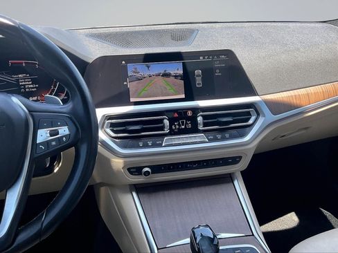 Used 2019 BMW 330i Sedan w/ Driving Assistance Package RWD image 6