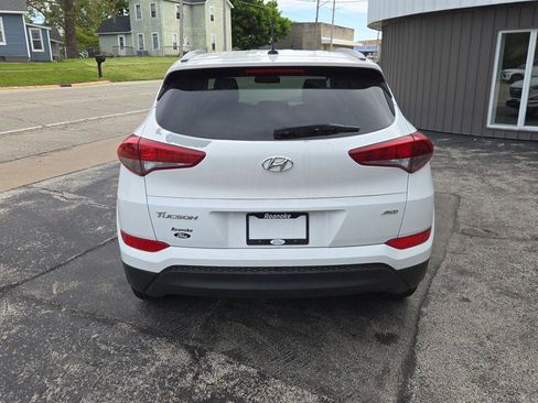 Used 2017 Hyundai Tucson SE AWD/4WD image 9