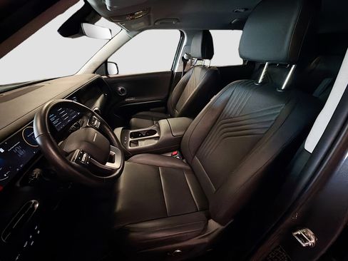 Used 2026 Hyundai Palisade SEL AWD/4WD image 13
