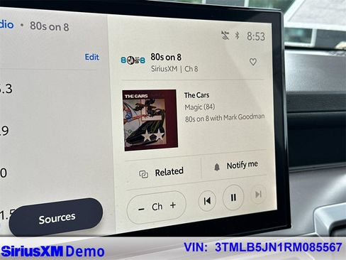 Used 2024 Toyota Tacoma TRD Off-Road image 31