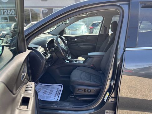 Used 2020 Chevrolet Equinox LT image 10