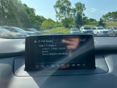 Used 2019 MAZDA CX-9 Touring w/ Touring Premium Package AWD/4WD image 17