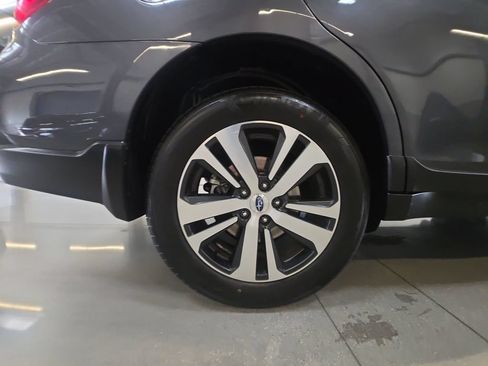 Used 2018 Subaru Outback 2.5i Limited AWD/4WD image 27