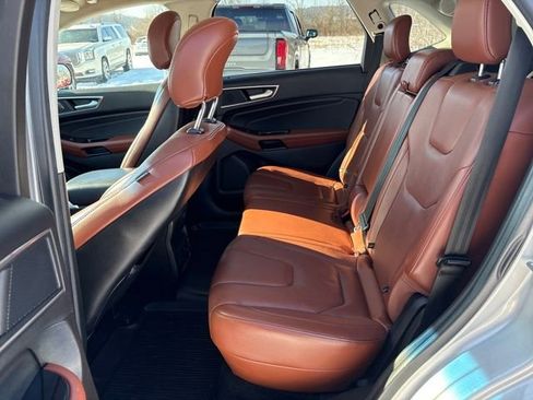 Used 2017 Ford Edge Titanium w/ Canadian Touring Package image 9