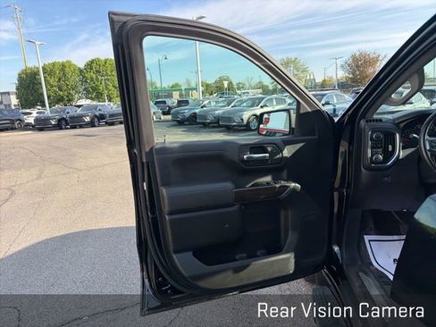 Used 2021 Chevrolet Silverado 1500 RST image 32