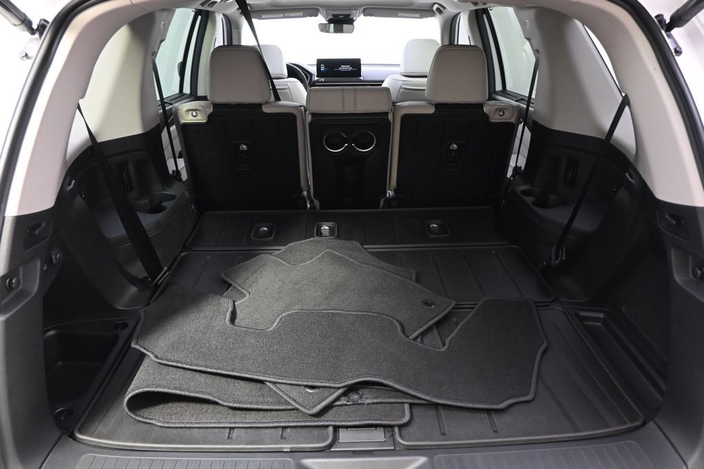 Used 2026 Honda Pilot Elite image 19