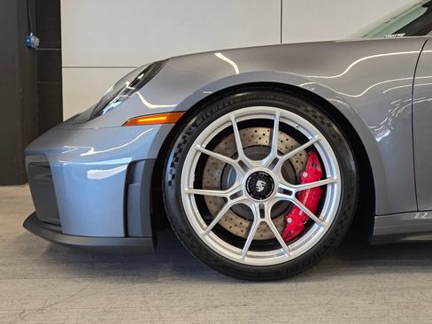 Certified 2026 Porsche 911 GT3 RWD image 8