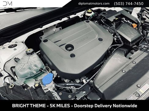 Used 2025 Volvo XC40 B5 Core w/ Protection Package Premier AWD/4WD image 49