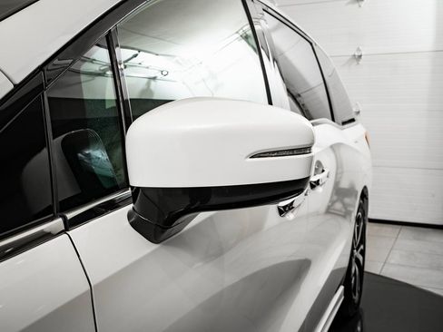 Used 2018 Honda Odyssey Elite image 17