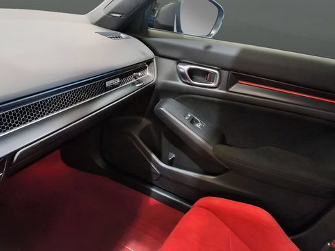 Used 2024 Honda Civic Type R image 20