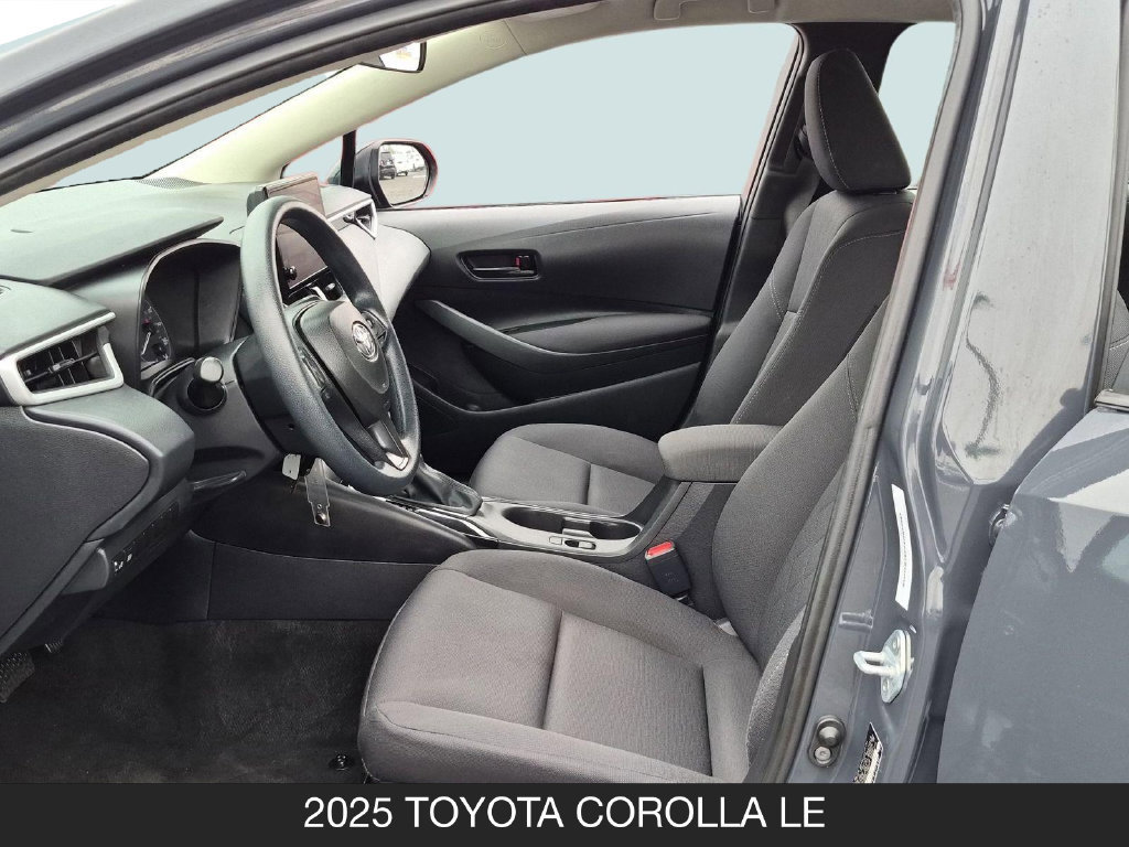 Used 2025 Toyota Corolla LE FWD image 14