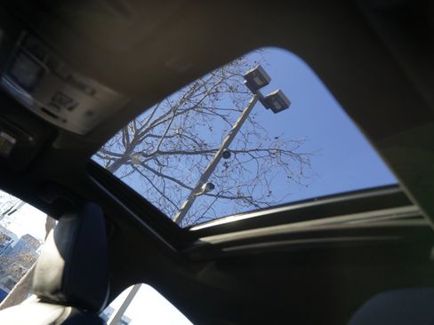 Used 2021 Lexus IS 350 F Sport image 28