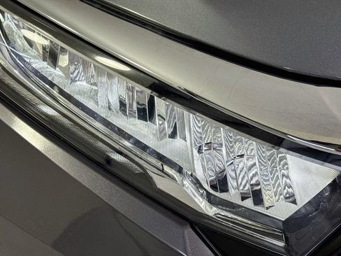 Used 2024 Honda Odyssey EX-L image 42