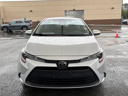 Used 2024 Toyota Corolla LE FWD image 7