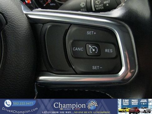 Used 2021 Jeep Wrangler Unlimited Sahara AWD/4WD image 23