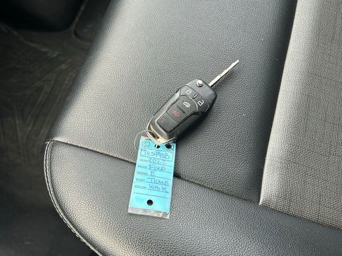 Used 2022 Ford E-Transit Medium Roof w/ Load Area Protection Package image 46