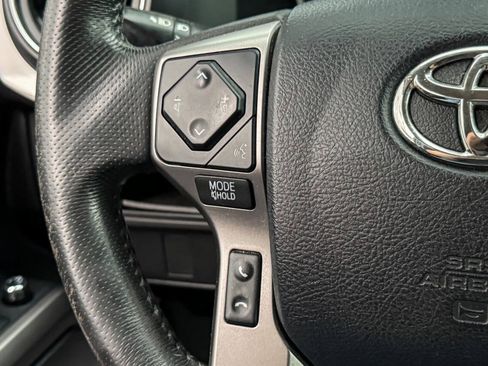 Used 2016 Toyota Tacoma SR5 w/ Towing Package AWD/4WD image 23