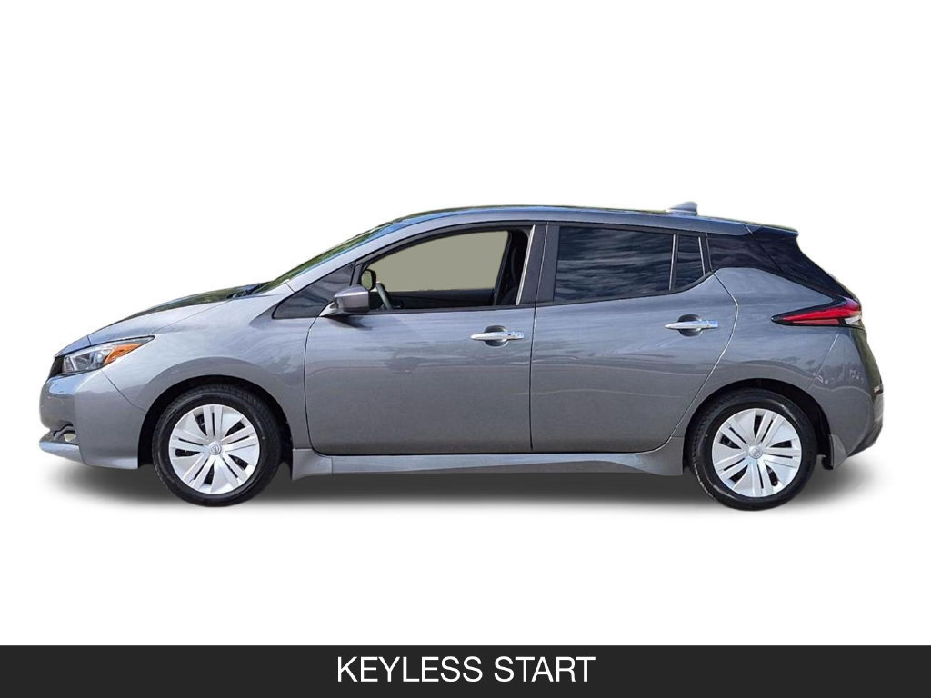 Used 2025 Nissan Leaf S FWD image 5