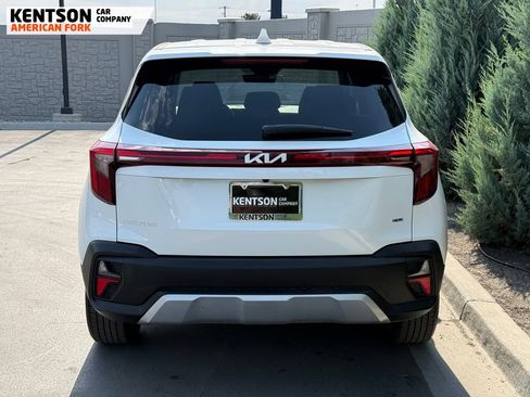 Used 2026 Kia Seltos LX AWD/4WD image 6