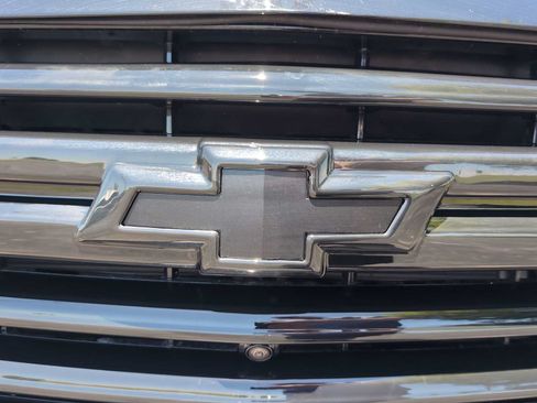 Used 2023 Chevrolet Suburban High Country AWD/4WD image 31