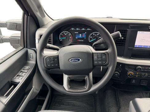 New 2026 Ford F250 XL w/ 360-Degree Camera Package image 12