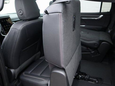 New 2026 GMC Acadia Elevation w/ Black Edition image 17