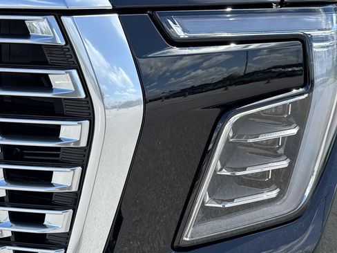 New 2026 GMC Yukon Denali AWD/4WD image 6