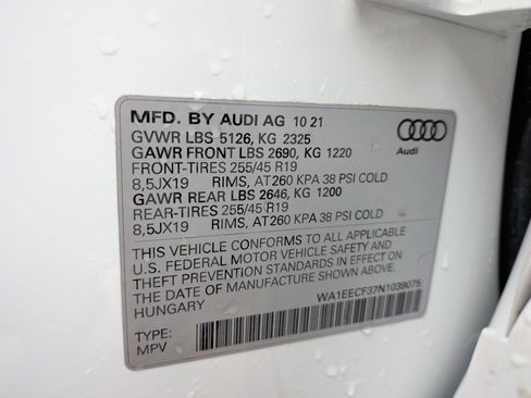 Used 2022 Audi Q3 2.0T Premium Plus w/ Premium Plus Package image 37