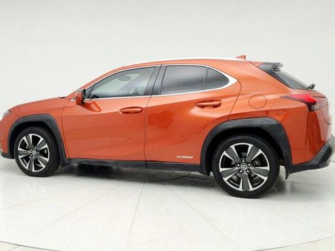 Used 2019 Lexus UX 250h w/ Premium Package image 7