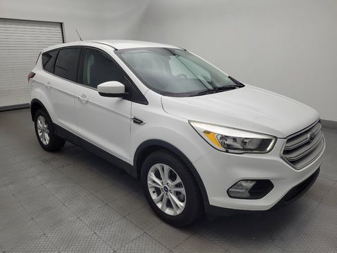 Used 2019 Ford Escape SE FWD image 13