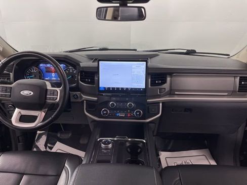 Used 2024 Ford Expedition XLT image 41