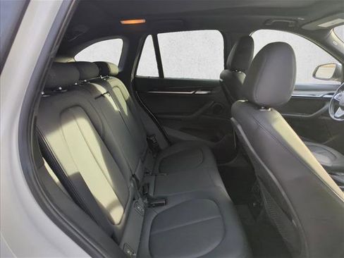 Used 2016 BMW X1 xDrive28i image 18