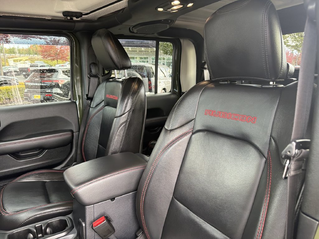 Used 2021 Jeep Gladiator Rubicon w/ LED Lighting Group AWD/4WD image 19