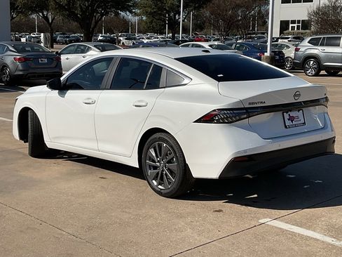 New 2026 Nissan Sentra SL w/ Floor Mat Package image 7