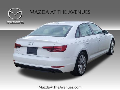 Used 2017 Audi A4 2.0T Premium image 17