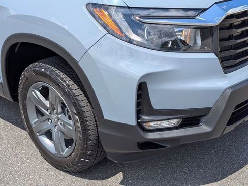 Certified 2023 Honda Ridgeline RTL image 2