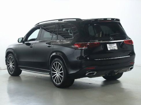 Used 2022 Mercedes-Benz GLS 450 4MATIC image 46