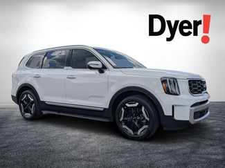 Certified 2025 Kia Telluride S FWD video 1