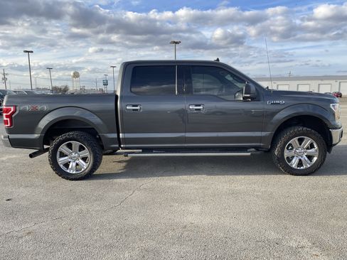 Used 2020 Ford F150 XLT w/ Equipment Group 302A Luxury image 3