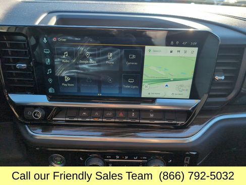 Used 2024 Chevrolet Silverado 1500 LT image 22