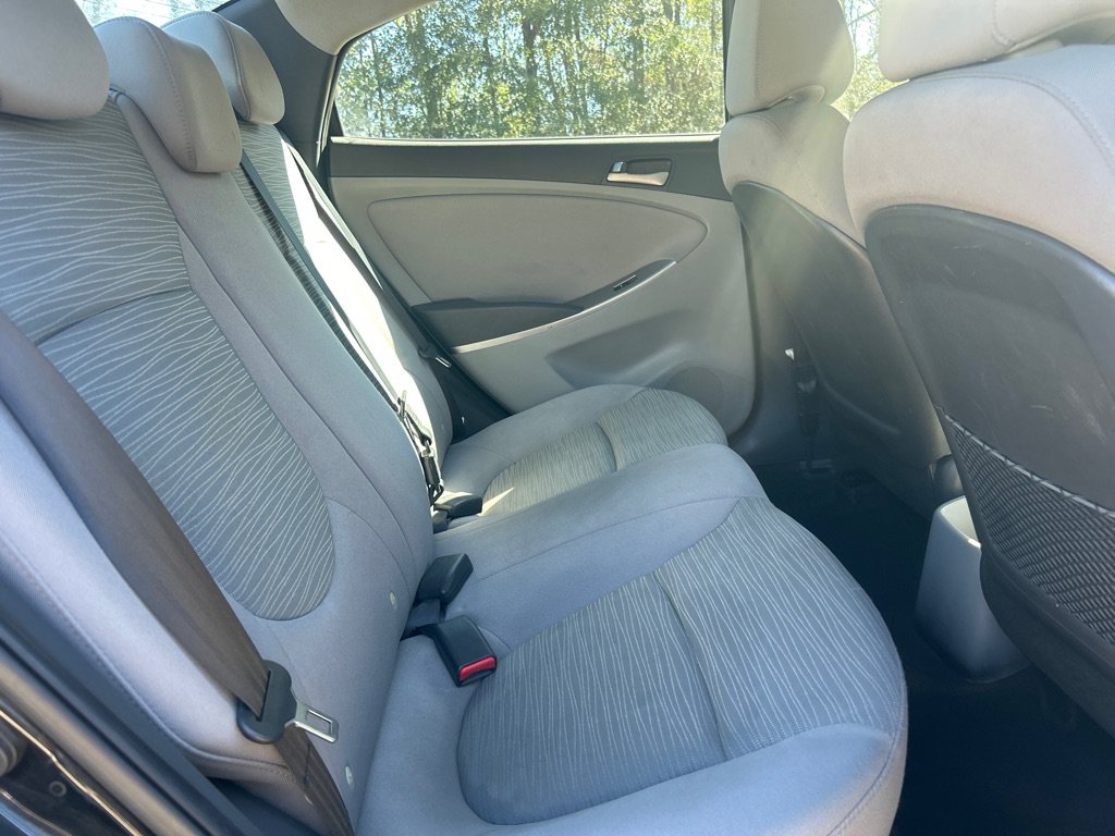Used 2017 Hyundai Accent SE FWD image 15