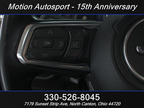 Used 2022 Jeep Wrangler Unlimited Sahara AWD/4WD image 21