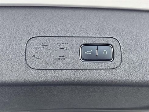 Used 2022 Lincoln Aviator Reserve w/ Elements Package Plus image 7