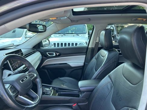 Certified 2022 Jeep Compass Limited w/ Sun and Sound Group image 41
